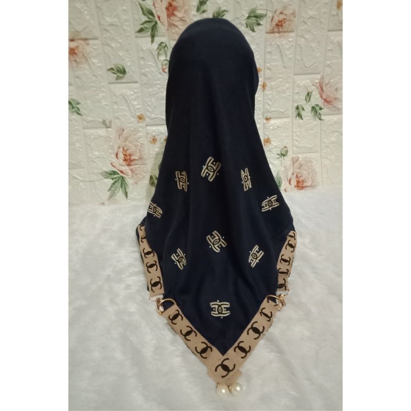 Hijab Segiempat Gesper Bordir Premium