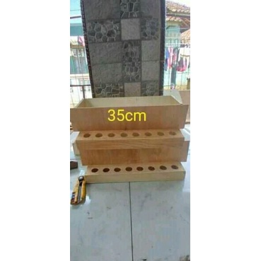tempat pakan puyuh