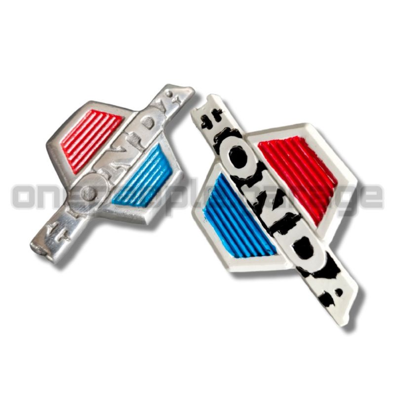 Emblem Sayap C70