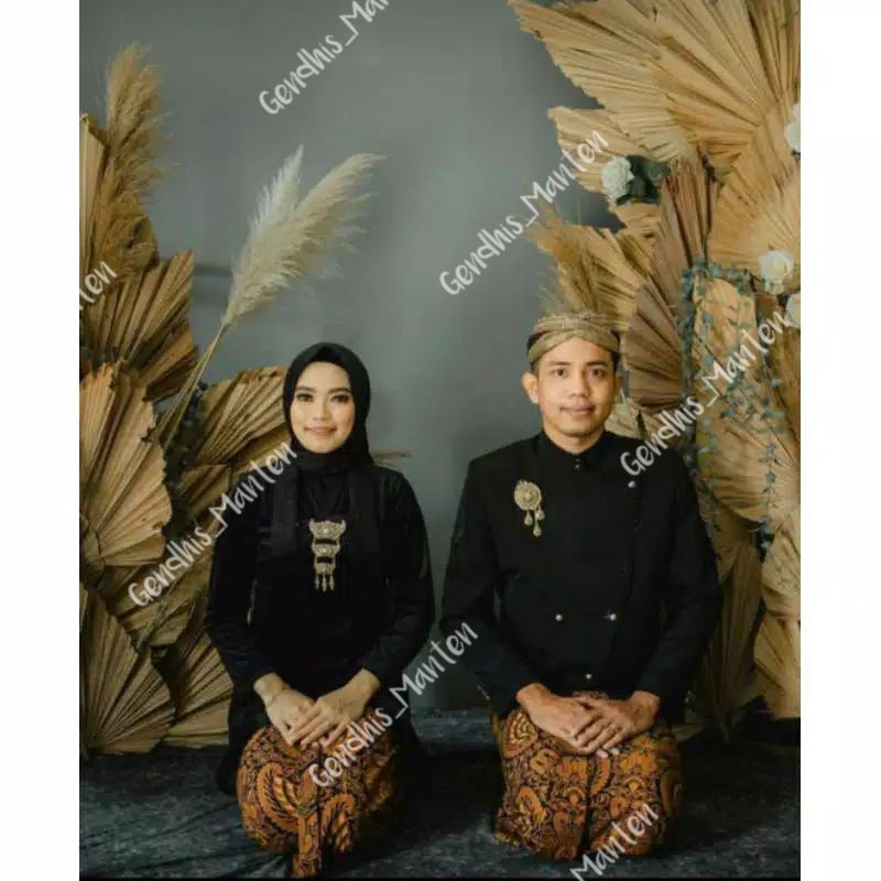 Sepasang Prewed Instan (Adat Jawa - Jogja) / Motif Semenromo