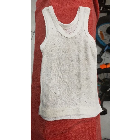 hibah / gratis baju bayi, singlet, kaos dalam
