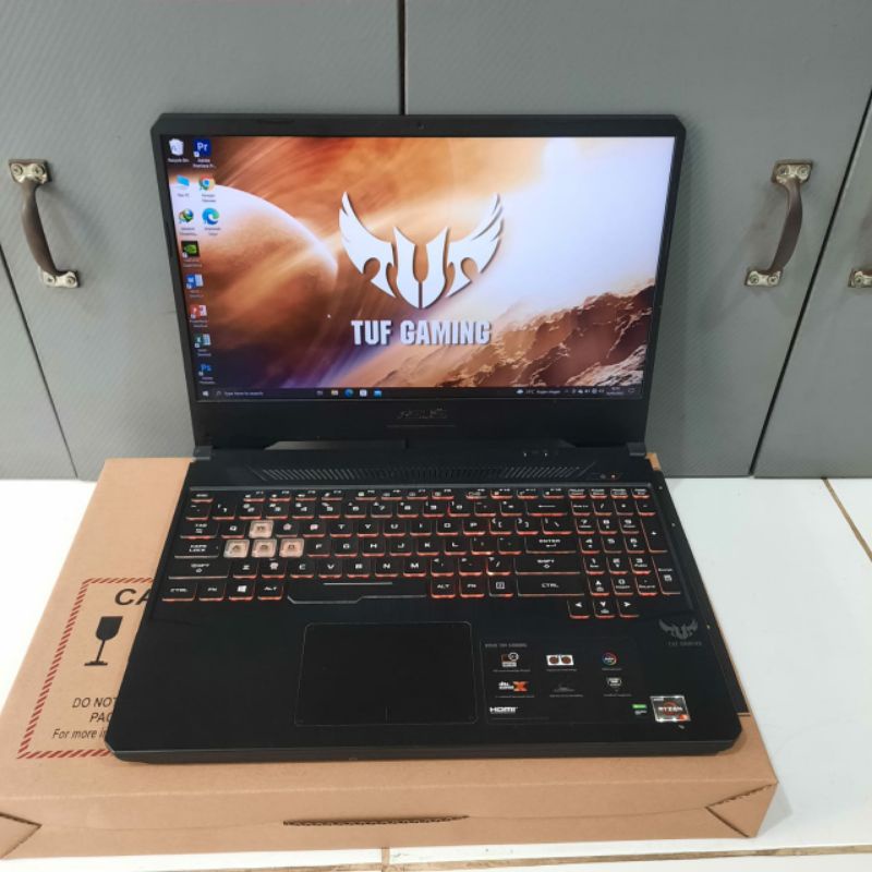 Laptop Asus TUF Gaming FX505DD Amd Ryzen 5-3550H Ram 16Gb/Ram 8Gb/ SSD 256Gb Nvdia GTX1050 Dedicated + Amd Radeon Vega 8 Keyboard RGB Zona