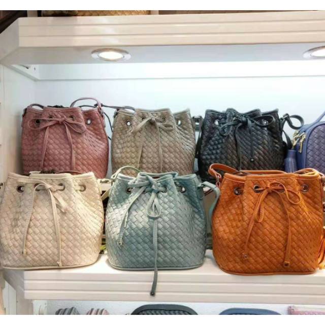  Tas  Serut Wanita  Import  Anyam 3003 Shopee  Indonesia