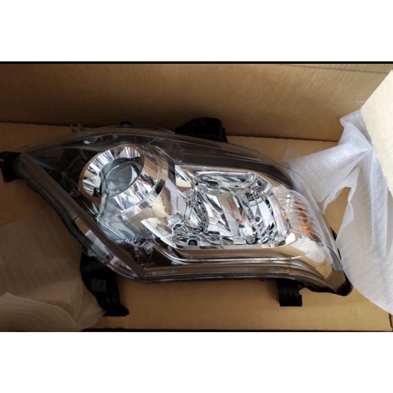 Lampu depan headlamp fortuner 2012 2013 2014 2015 original