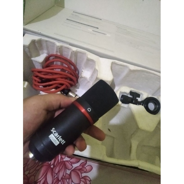 focusrite Starlet mic 212 studio