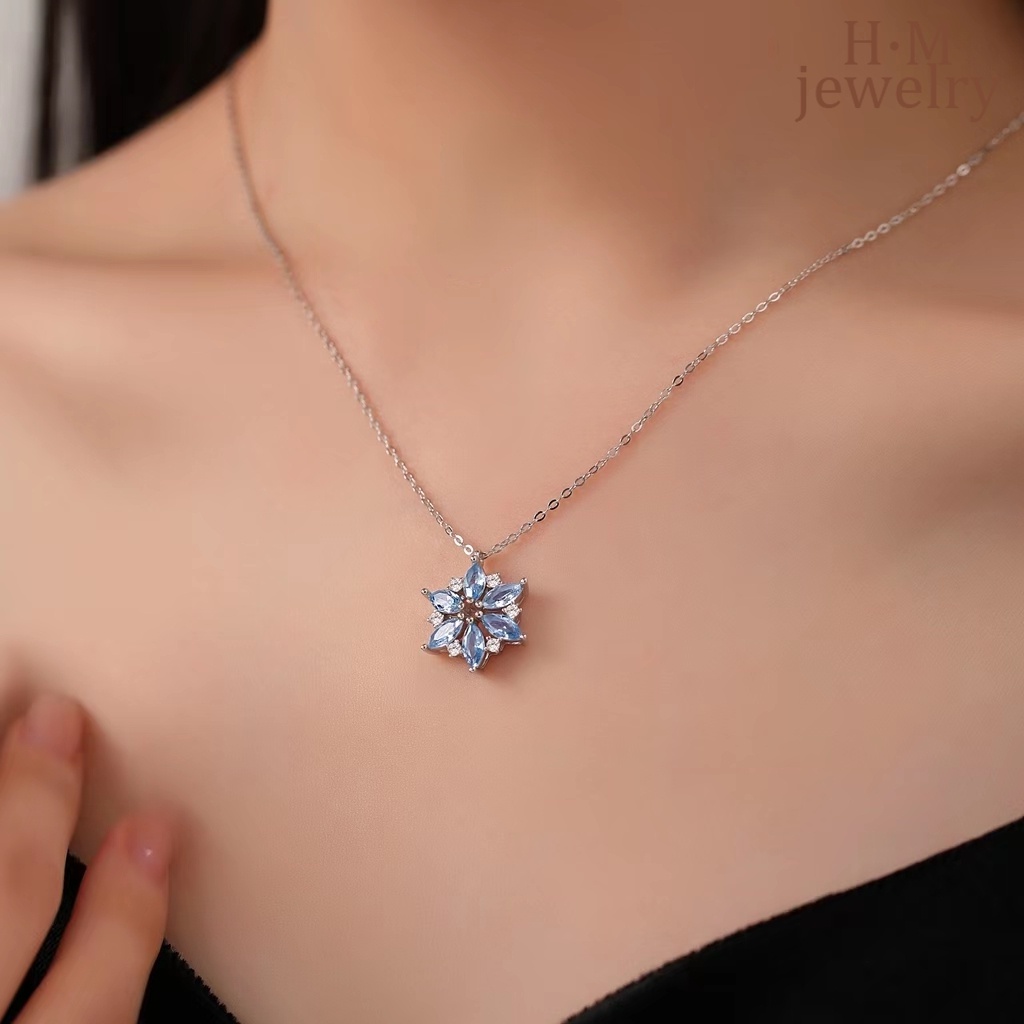 Kalung Rantai Liontin Snowflake Hias Kristal Imitasi Simple Mewah Untuk Wanita / Hadiah Ulang Tahun