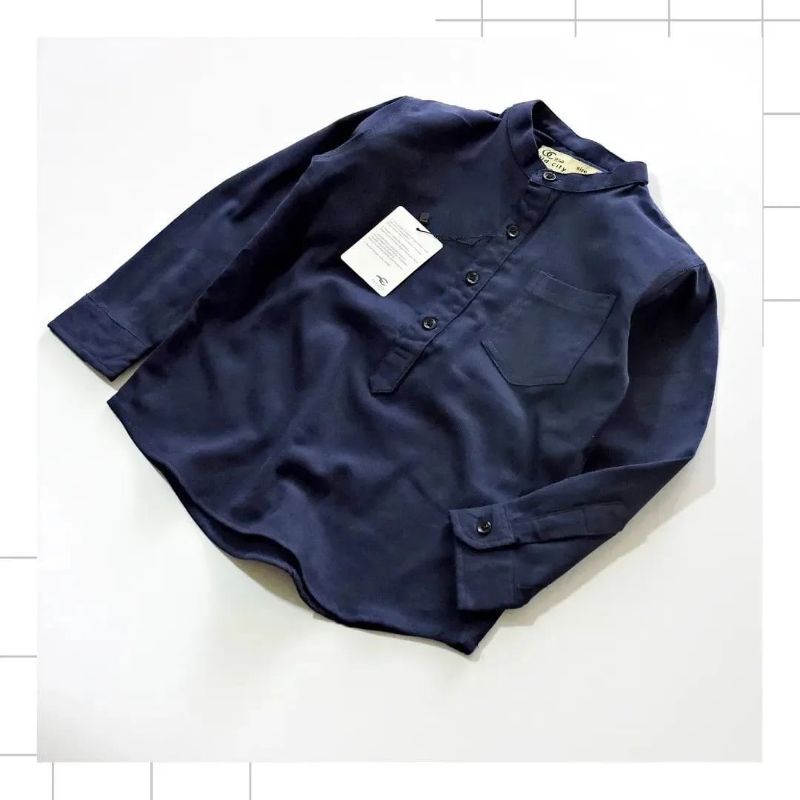 Kemeja Koko Lengan Panjang Anak Laki Laki Bahan Twill Strech Warna Navy Premium Baju Lebaran Anak Cowok Keren