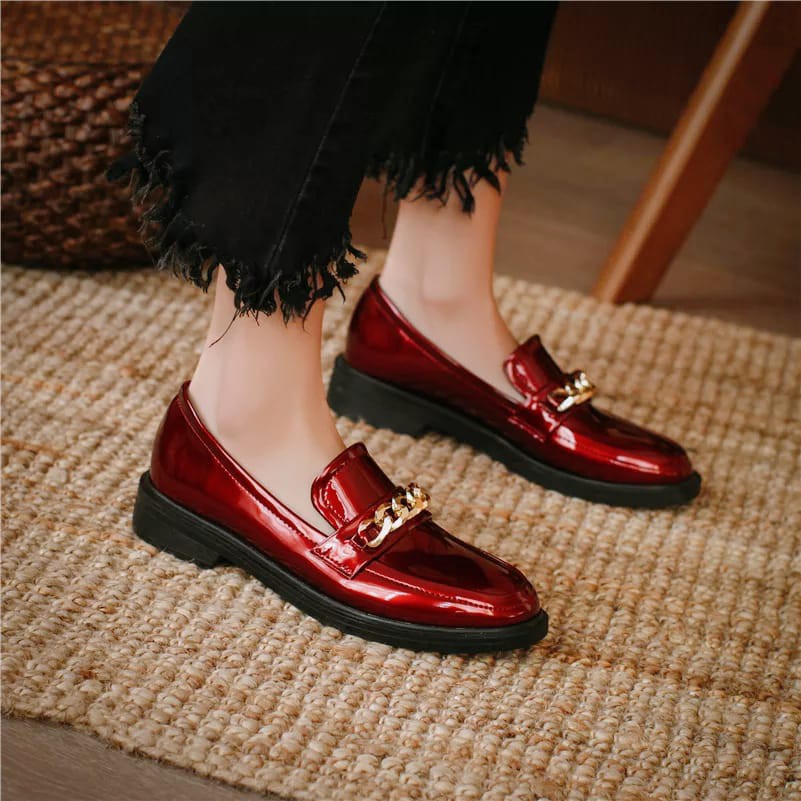 SEPATU WANITA DOCMART LOAFERS / SEPATU FLAT HAK FASHION RANTAI BEST SELLER PREMIUM