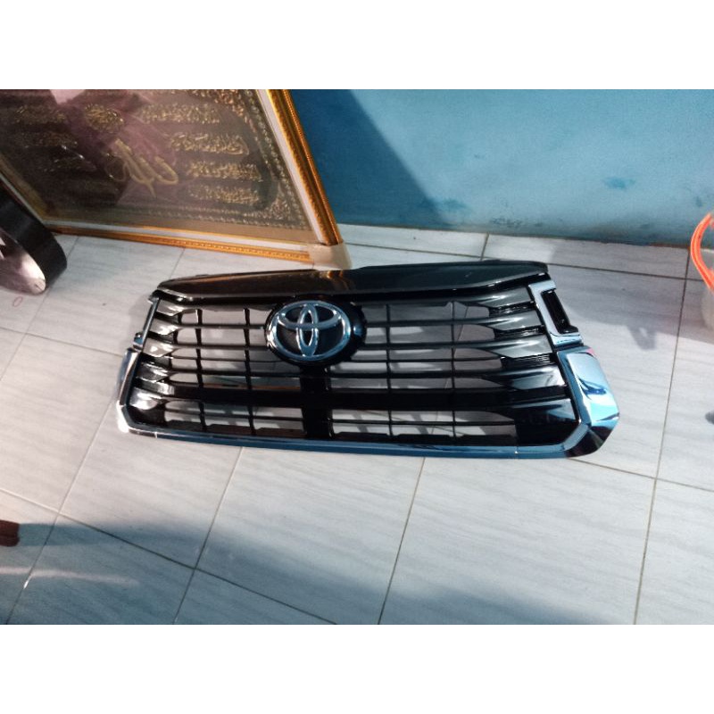 grill toyota innova reborn 2021 2022
