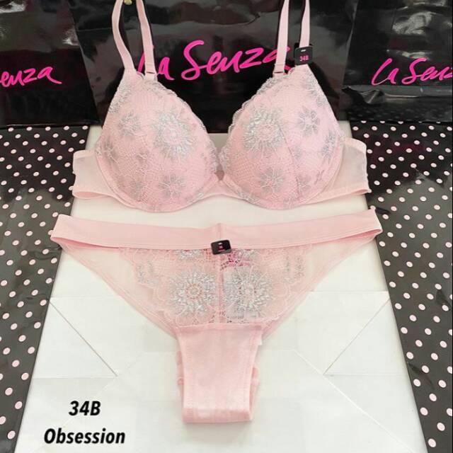 La Senza Bra Set by La Senza