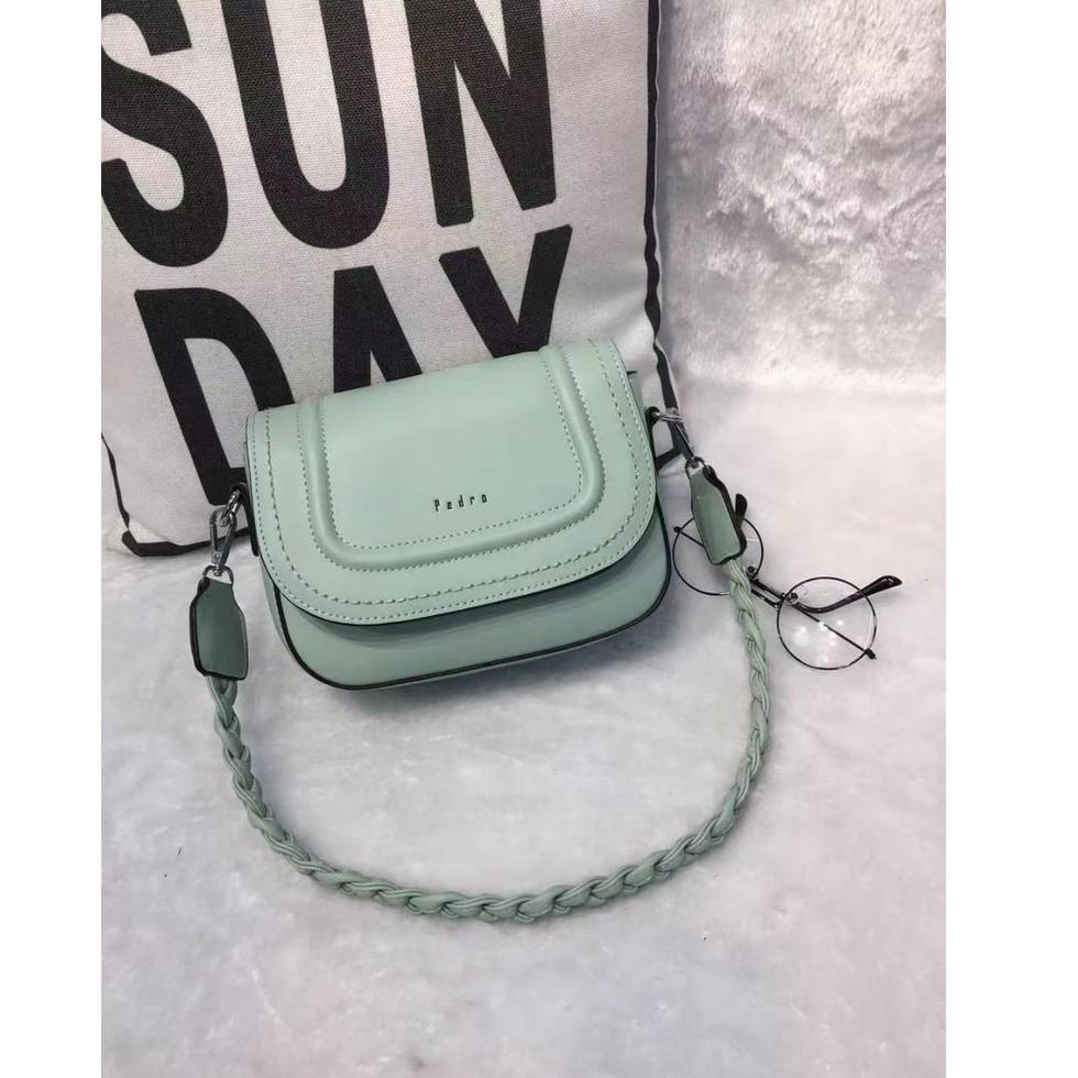 TAS WANITA PEDRO FASHION IMPORT PREMIUM 8704 "OMB.10Jn22в"