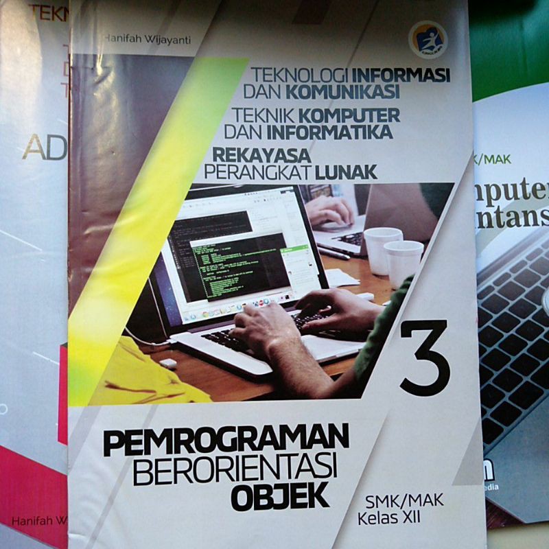 LKS PEMOGRAMAN BERORENTASI OBJEK KELAS 12