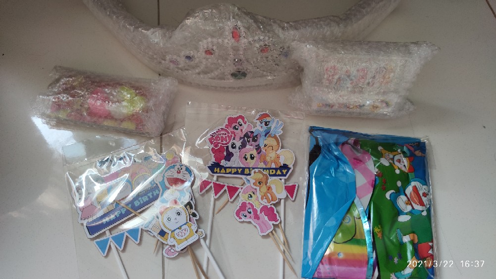 Topper Kue Karakter Tsum Tsum Little Pony Lol Doraemon Hello Kitty/ Hiasan Kue Karton