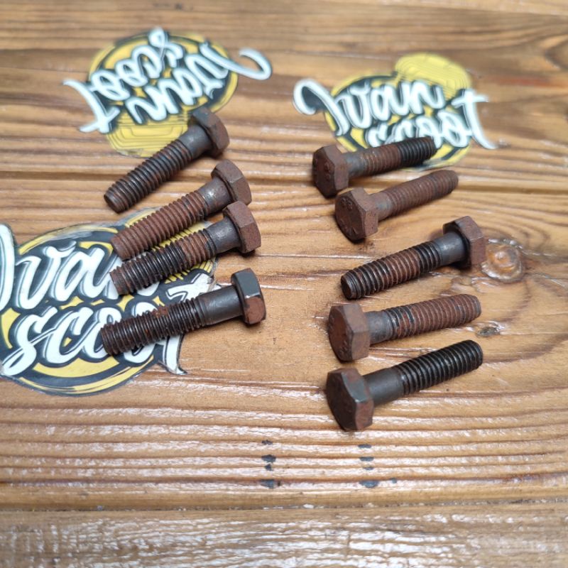 BAUT TUTUP KOPLING VESPA BAUT BAK KOPLING VESPA TUTUP KOPLING VESPA