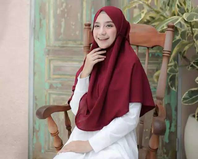 HIJAB/JILBAB/KERUDUNG BERGO INSTAN MARYAM DIAMOND TALI HAMIDAH ( L)