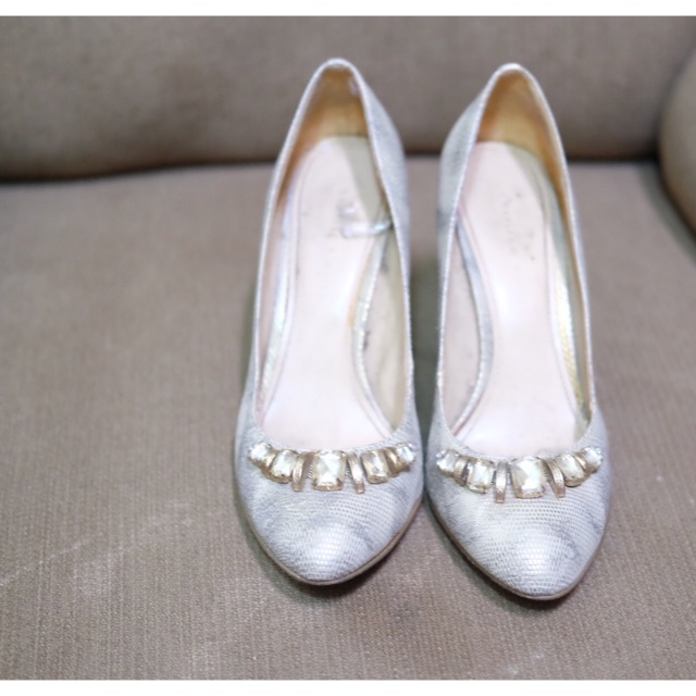 Charles & Keith Gold Heels