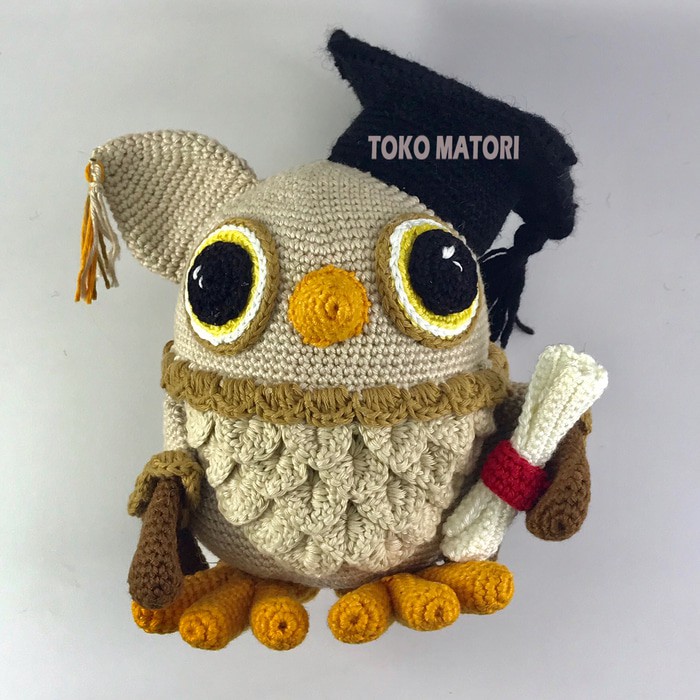 Boneka rajut burung hantu wisuda/ boneka wisuda Berkualitas