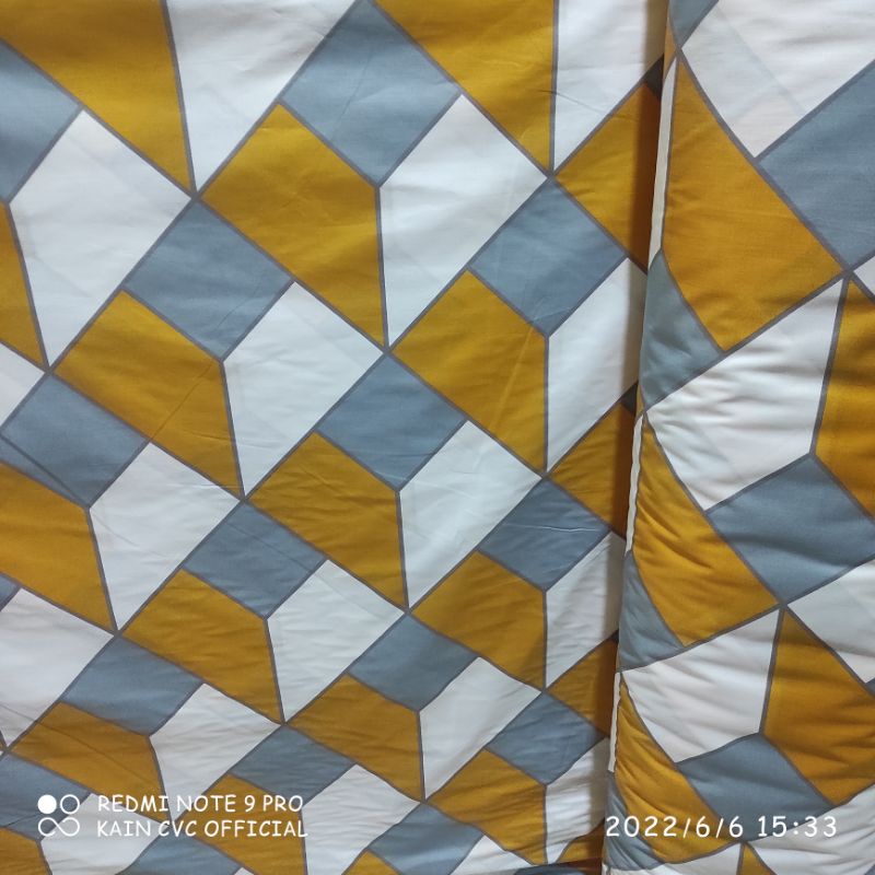 Katun lokal kain Sprei meteran bahan Esra Delux Motif Kotak Kuning