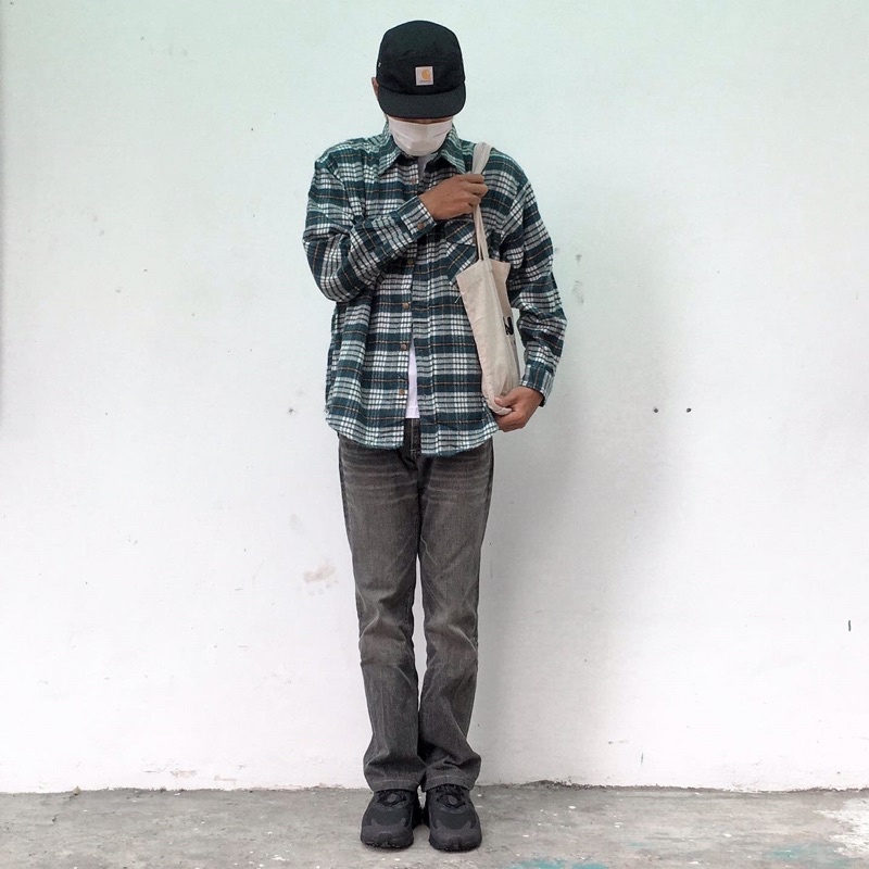 Kemeja outer flannel bahan tebal wool motif vintage