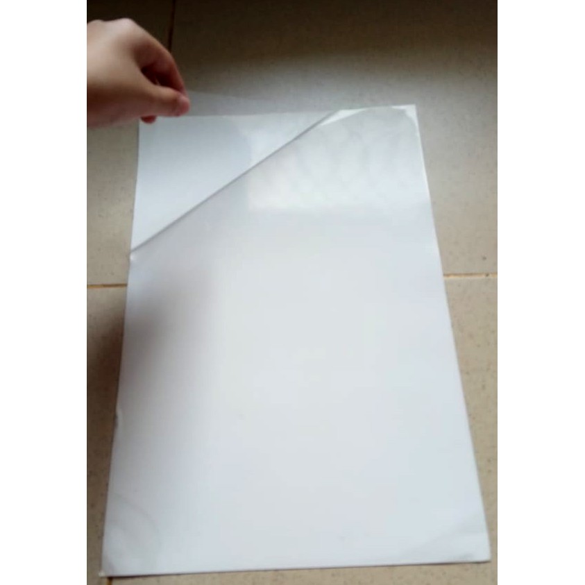 

Stiker Segel Bahan / Polos Belum dicetak/ Pecah kulit telur