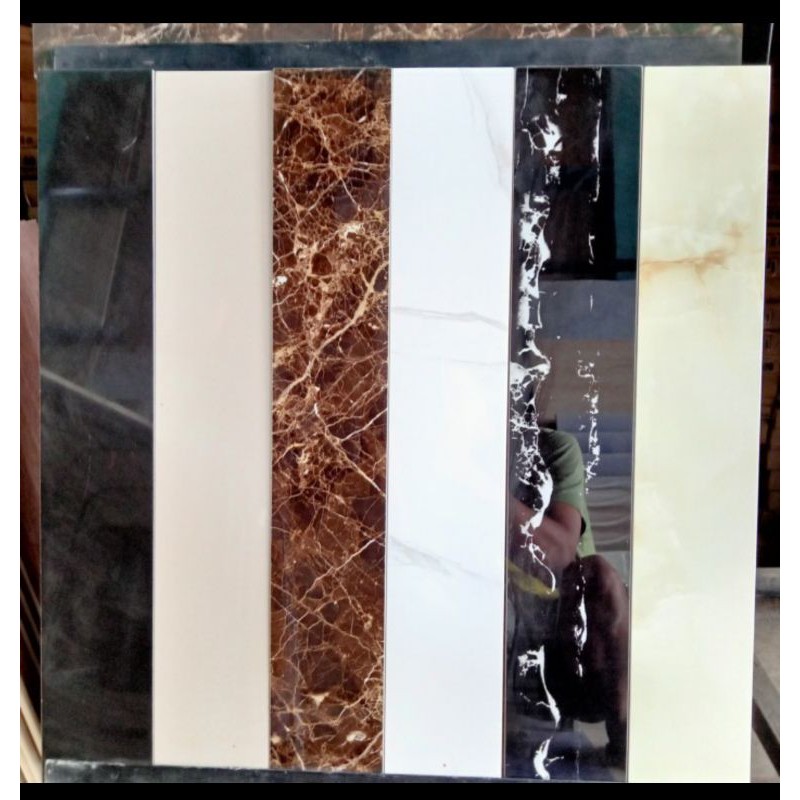 List Plint Granit Motif Glossy 10x60