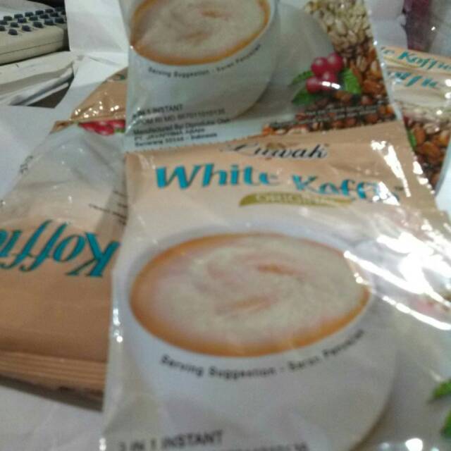 

luwak white coffie original isi 10sachet @20gr