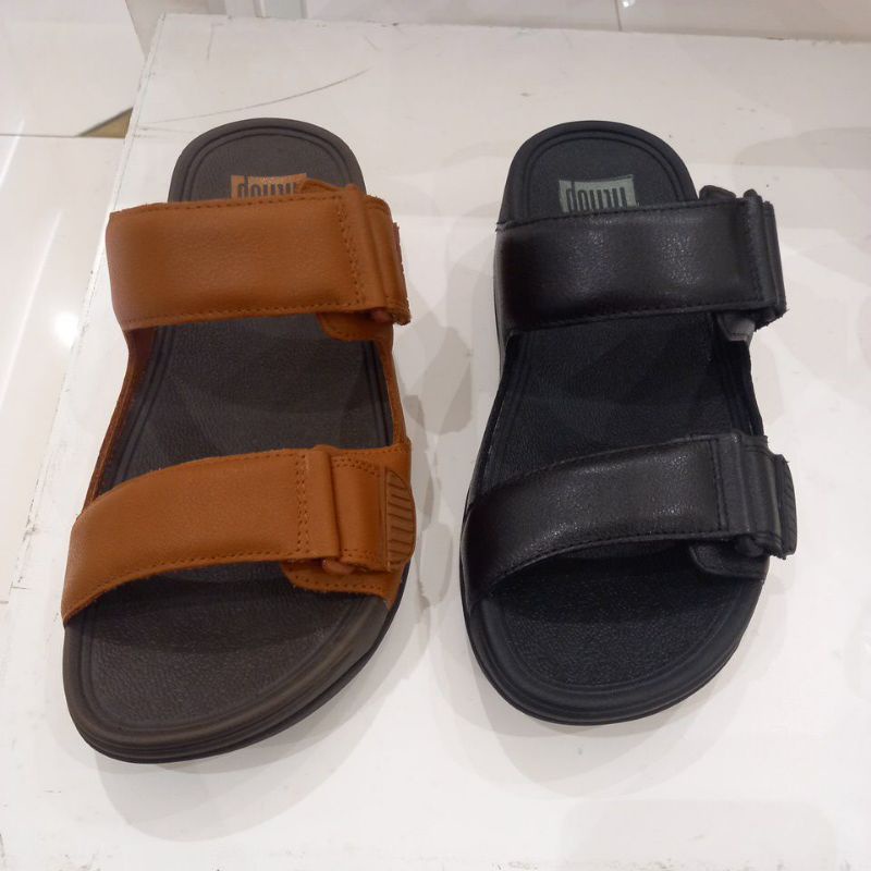 sandal fitflop pria