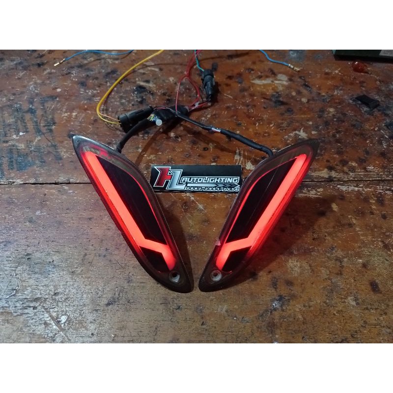 Custom Lampu sein belakang Vespa Sprint / Primavera