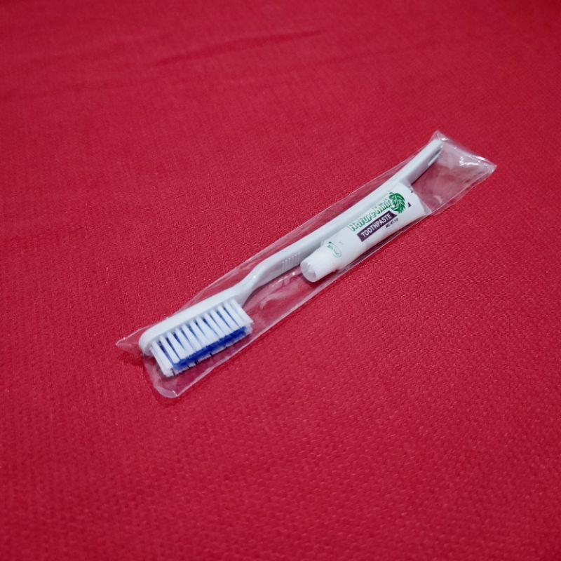 Dentalkits sikat gigi bulu kasar 16cm dan odol herbalmint