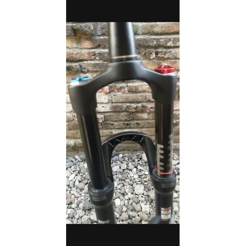 Fork ION UD32 Air QR Taper T140 27,5 custom decal