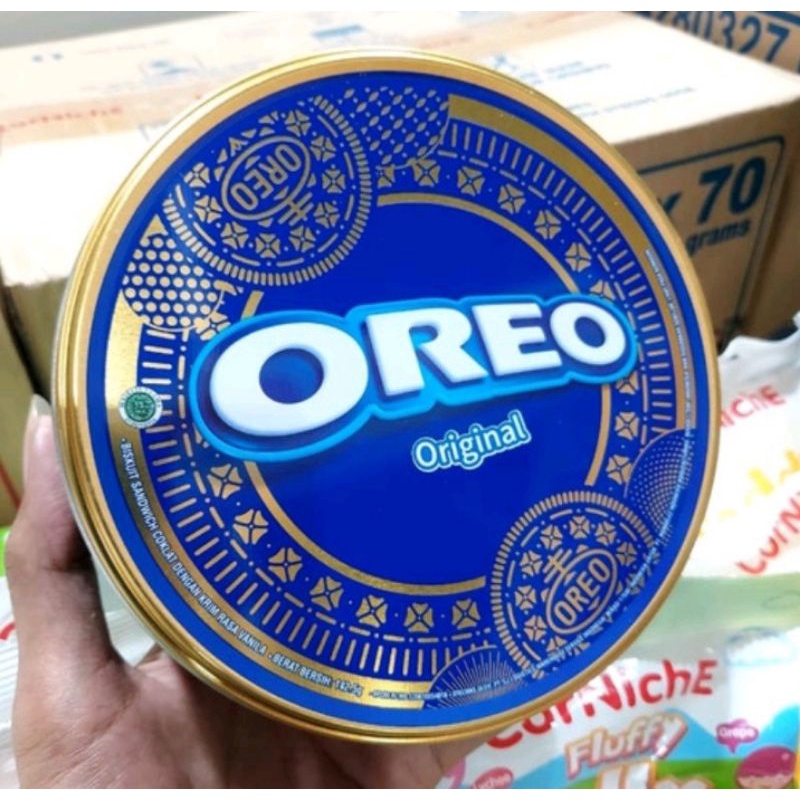 biskuit Oreo kaleng kecil