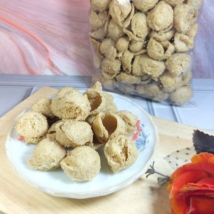 KERUPUK TAHU 250gr / KERUPUK TAHU BULAT / ASIN GURIH / PEDAS ASIN DAUN JERUK / KERUPUK TAHU KILOAN