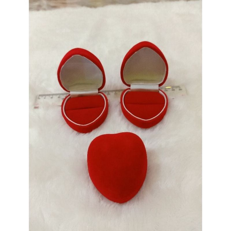 KOTAK CINCIN/BOX TEMPAT PERHIASAN CINCIN BAHAN BLUDRU