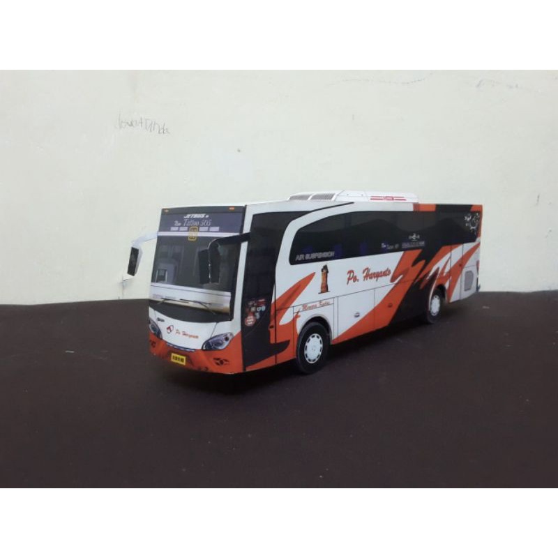 paperbus haryanto skala 50