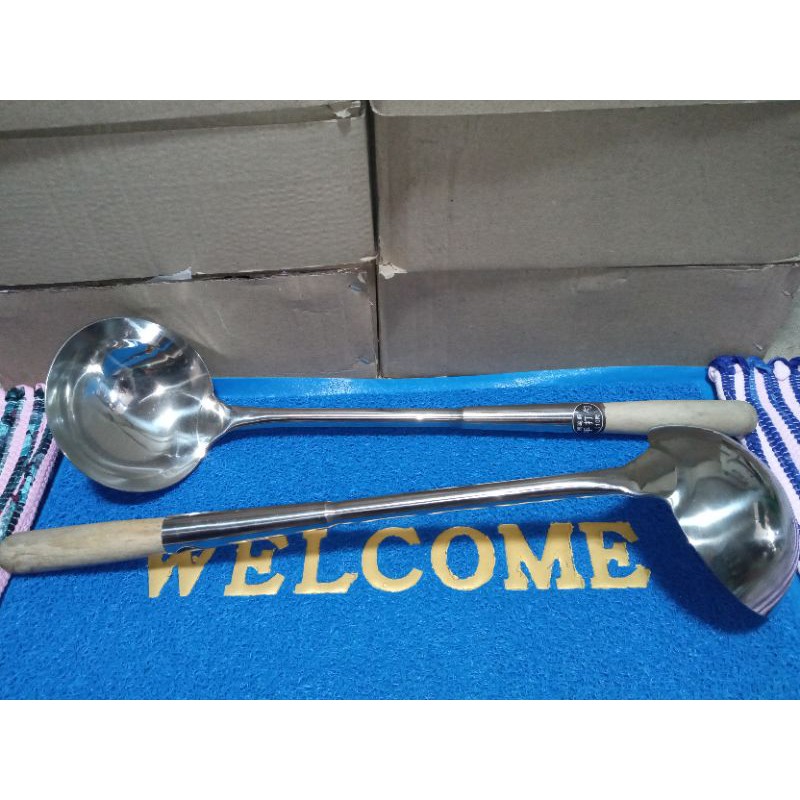 Irus Gagang Stainless Murni dan Kayu Jumbo Ukuran 50CM / Spatula Masak Bulat