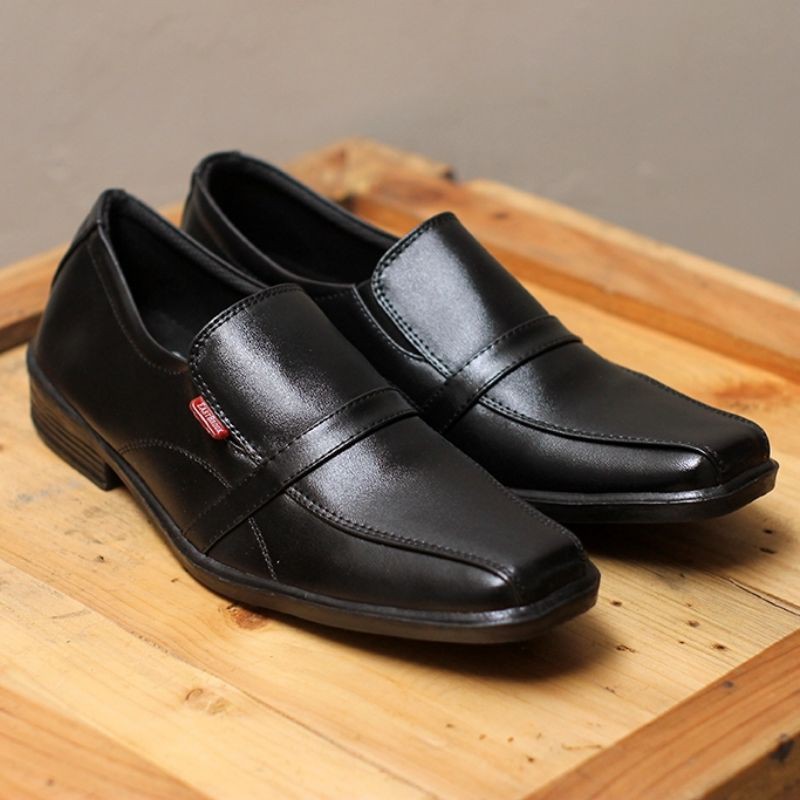 PANTOFEL JOY - EASTBROOK | Sepatu Formal Pantofel Pria Casual Kerja Dinas Kantor Pesta Kondangan