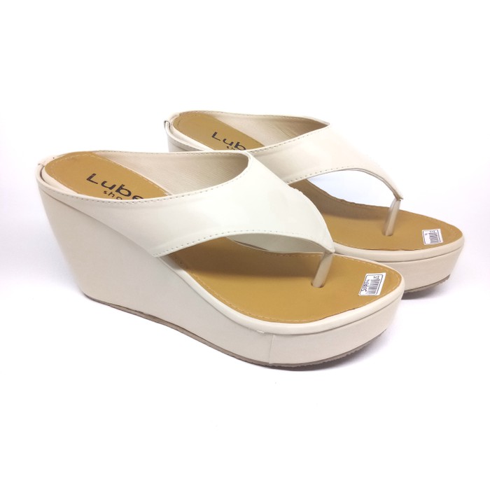 SANDAL WEDGES JEPIT HITAM WANITA SENDAL MODEL CARVIL YONGKY HOMYPED NEVADA KICKERS FLADEO HAK KEREN