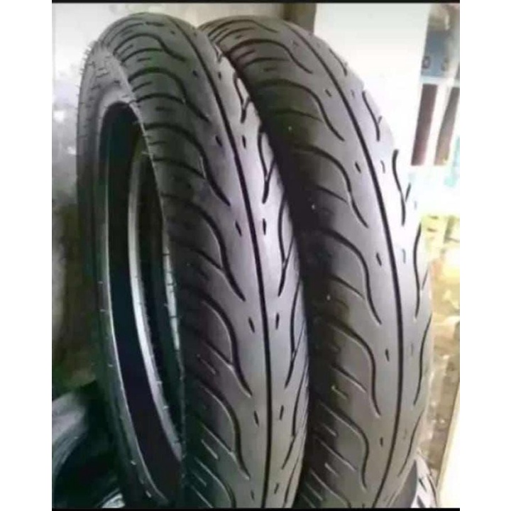 sepasang ban bekas ukuran 80 90 dan 90 90 ring 14