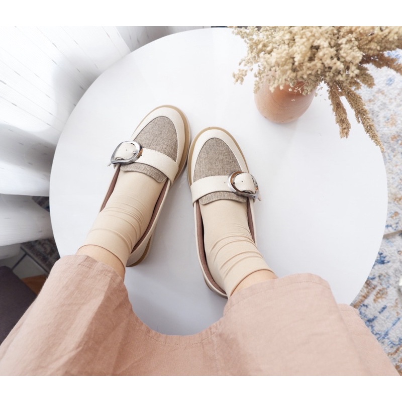 LUCILLE - Sepatu wanita / heels wanita / Loafers / thethingscorner