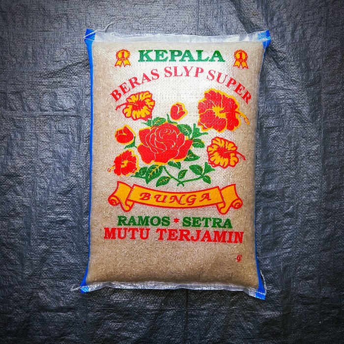 

BERAS BUNGA / ROJOLELE / BMW 20 LITER -BERAS PUTIH - SUPER SETRA RAMOS - BUNGA - 20 LT