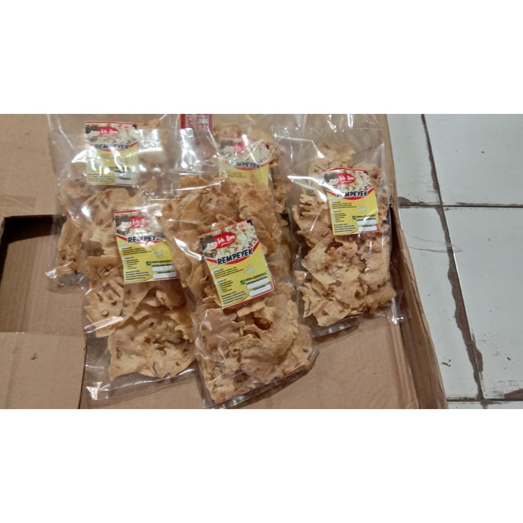 

Ngenyoh Heula Peyek/Rempeyek Kacang Gurih dan Renyah 125gr Homemade