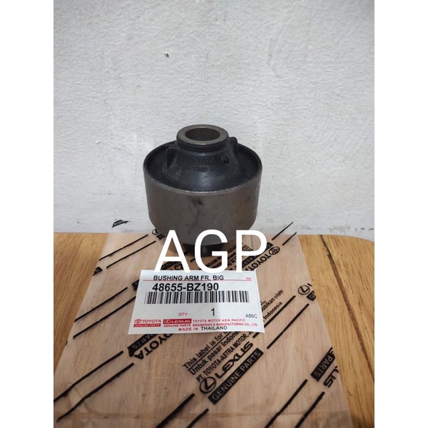 Bushing Lower Arm Besar Depan Original Calya Sigra