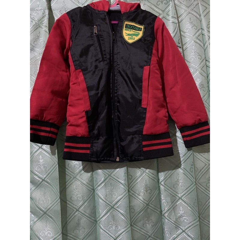 PL JAKET ANAK USIA 1-2TH ORI CROCODILE(LIKE NEW) TIDAK PERNAH DIPAKAI SEJAK BELI TIDAK MUAT