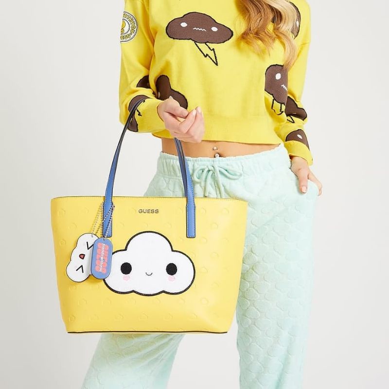 9.9 SALE  | GUESSS FRIENDSWITHYOU TOTE