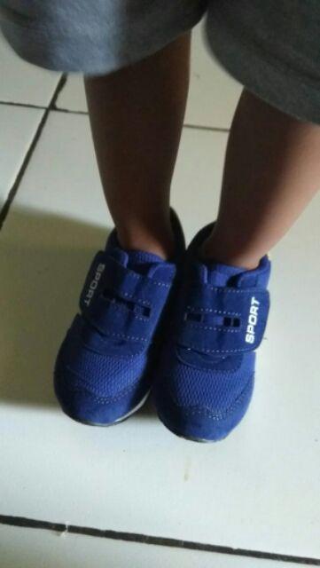 Gantungan Kran Cuci Piring - Gantungan Sebaguna - Tempat Sponge Cuci Piring Gantungan Tempat Silikon