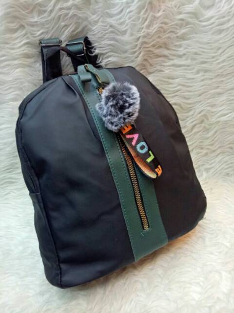 Tas Ransel Love