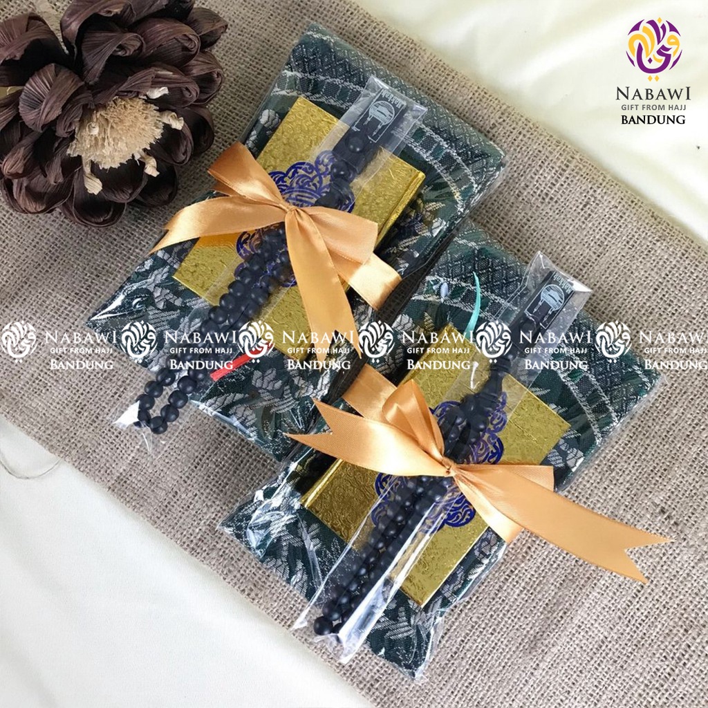 Hampers Sajadah Muka Al Quran Saku Free Tasbih Souvenir Tahlilan Oleh Oleh Haji Umroh Bandung
