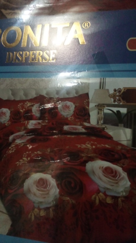 Sprei Bonita No 1 Uk 180x200 Red Wood