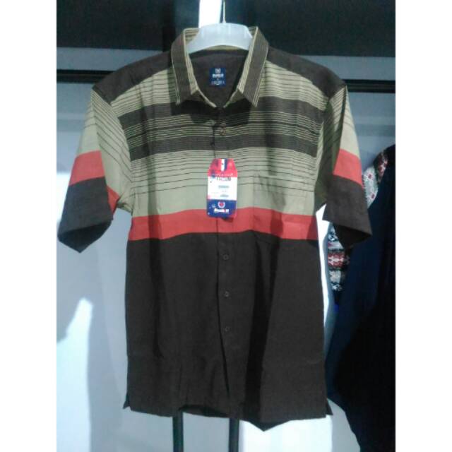 Kemeja Benhill