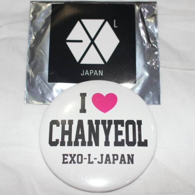 Official exo l Japan chanyeol pin / badge